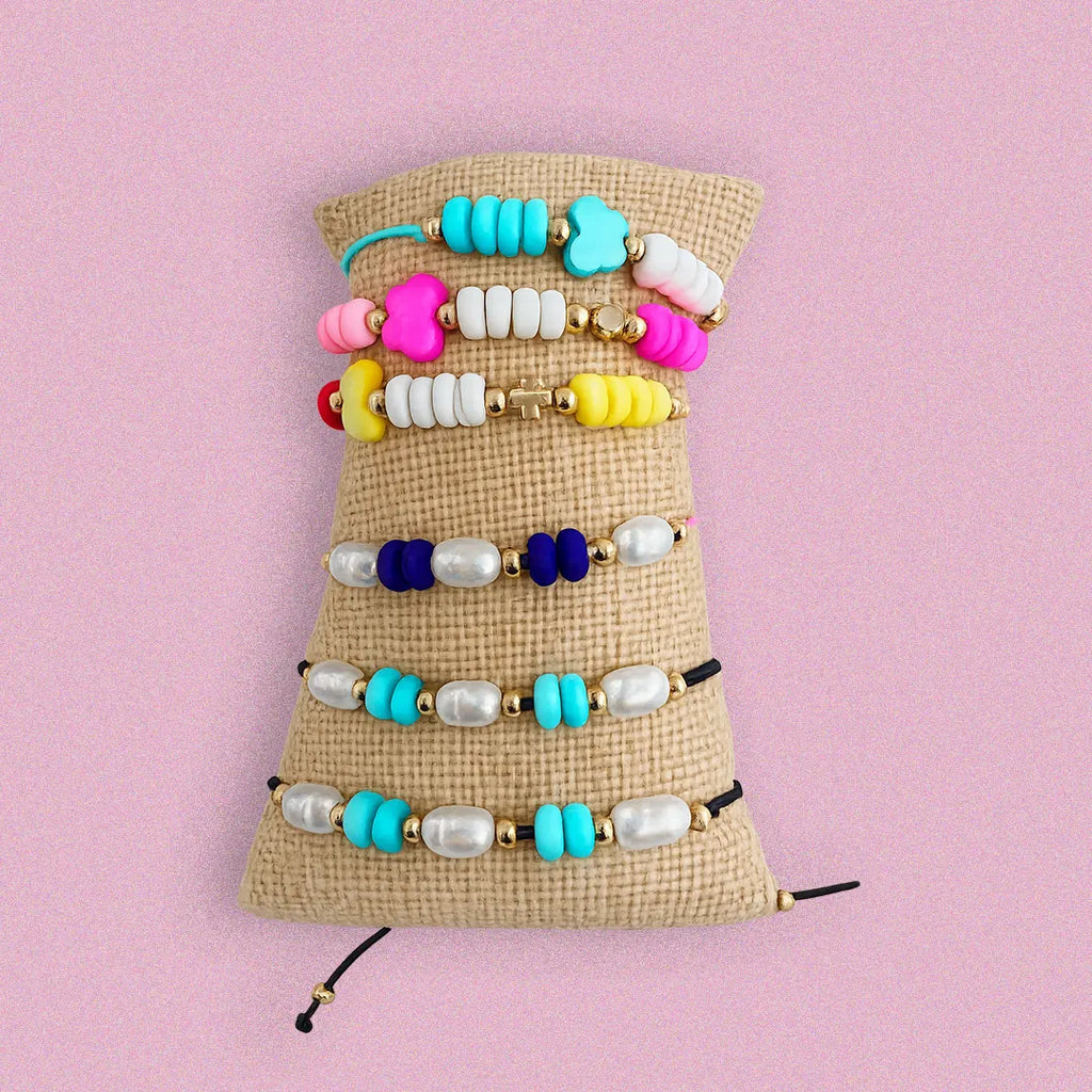 Pulseras en hilo